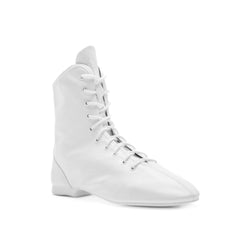 Weißer 4120 HIT I Gardestiefel von Rumpf, High-Top-Wrestling-Style mit Schnürung, auf schlichtem weißem Untergrund.