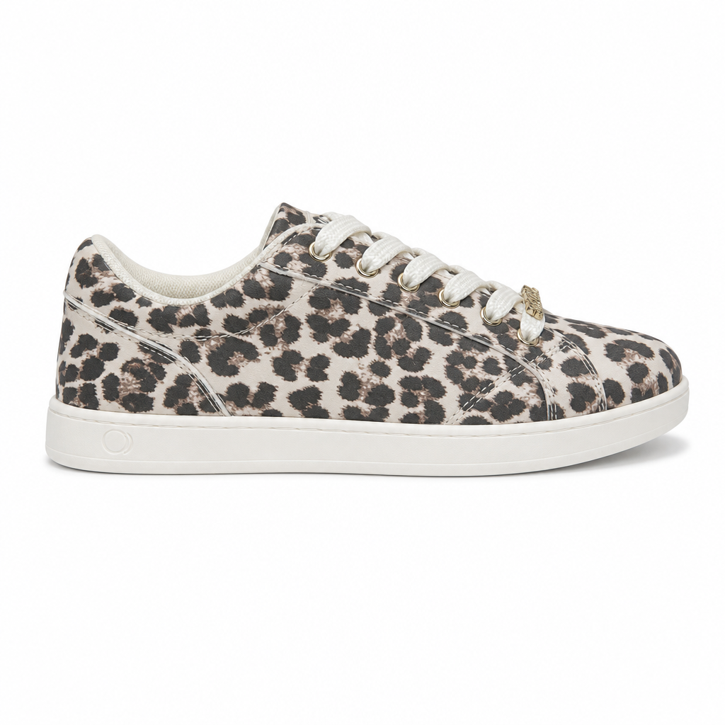 Dancing Queens SMOVE Accent Dance Sneaker in Leo für Damen: Leopardenmuster, weiße Sohle, stilvoll zu jedem Outfit.