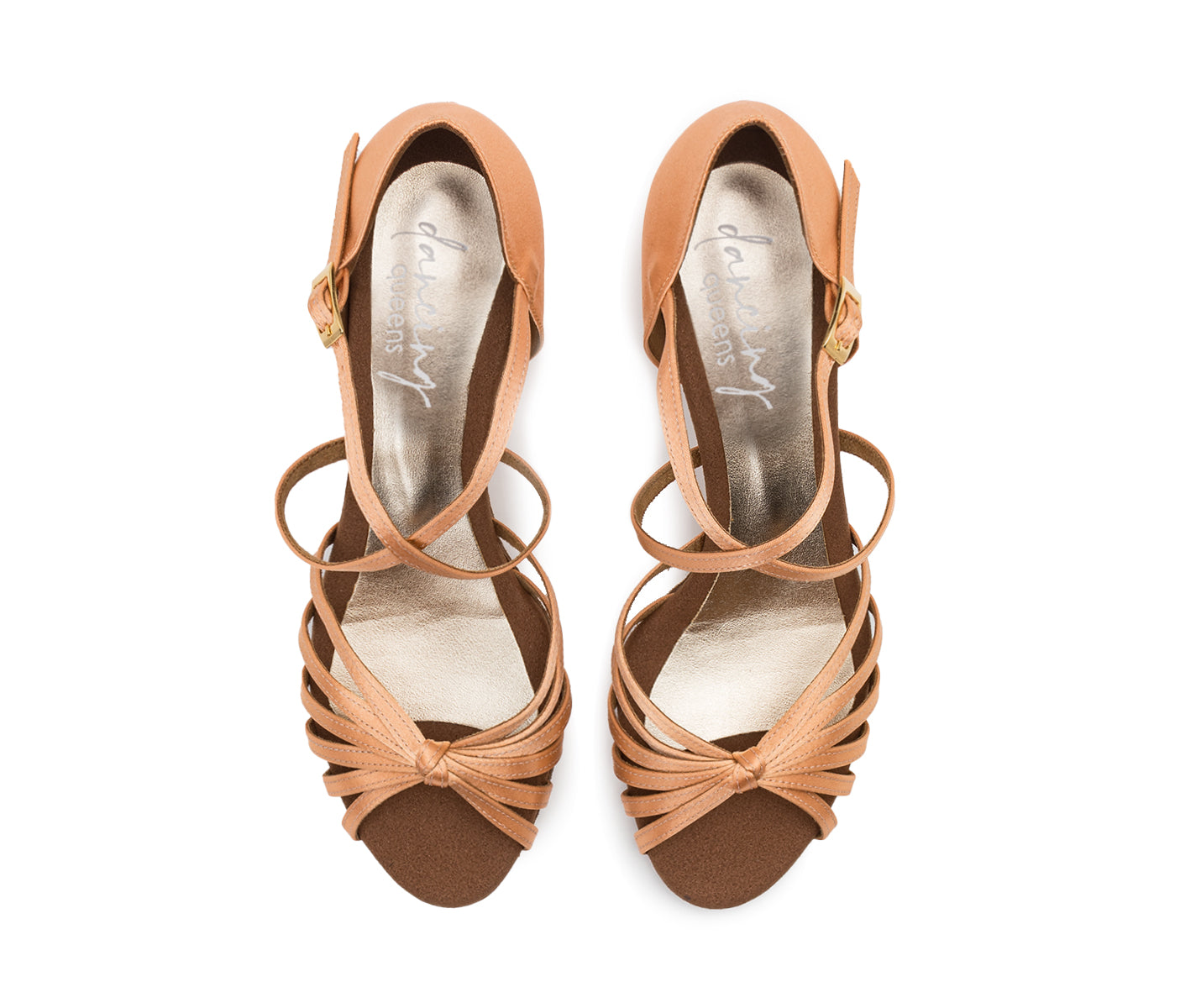 Draufsicht der 205 Tanzschuhe von Dancing Queens in Flesh mit gekreuzten Riemen, dekorativer Schnalle und niedrigem Blockabsatz.