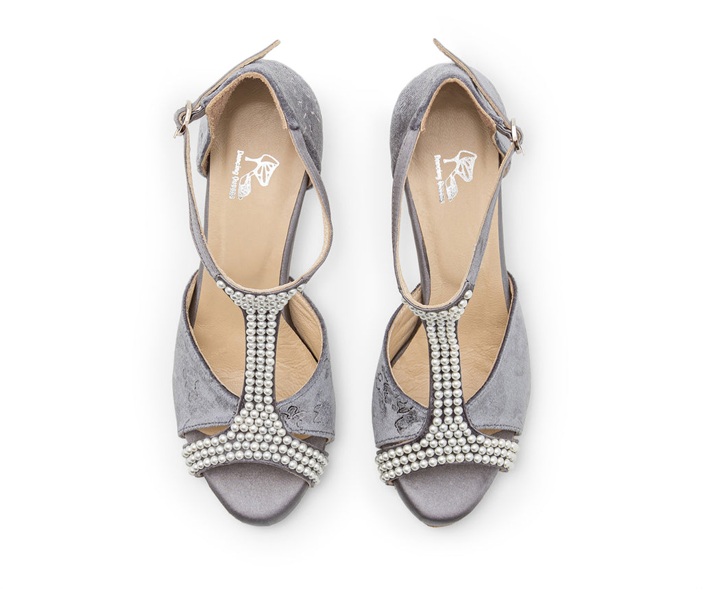 Zapatos de baile de tucana en gris