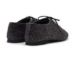 550 / J03 Tanzschuhe in Black Cristal von Dancing Queens, mit glitzerndem Schnürdesign und niedrigem Absatz.