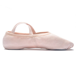 Eine Seitenansicht eines einzelnen Rumpf 1006 Elastico Ballettschuhs in Hellrosa mit elastischem Riemen und Chromledersohle.