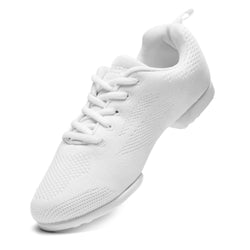 Der 1567 Zuma Tanzsneaker von Rumpf in Weiss verfügt über Hightech-Mesh-Gewebe, Schnürsenkel und eine Fersenlasche mit Schlaufe.