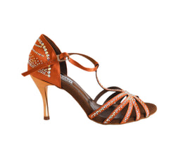 Lidmag 745 Copper Satin Strass: Orangefarbener Stöckelschuh mit Strass-Riemen und Knöchelschnalle.