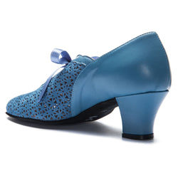 Rumpf 9231 Damen-Swingschuhe in Blau: Hochwertiges Leder, Spitzenmuster, mittlerer Absatz, Zierschleife.