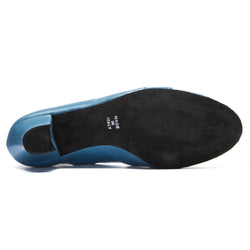 Unteransicht der Rumpf 9233 Damen-Swingschuhe in Blau mit schwarzer Sohle, Aufschrift „Made in Italy“, gefertigt aus hochwertigem Leder.