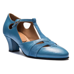 Rumpf 9233 Damen-Swingschuhe in Blau: Hochwertiges Leder, T-Strap, Cutouts, kräftiger Absatz auf weißem Hintergrund.