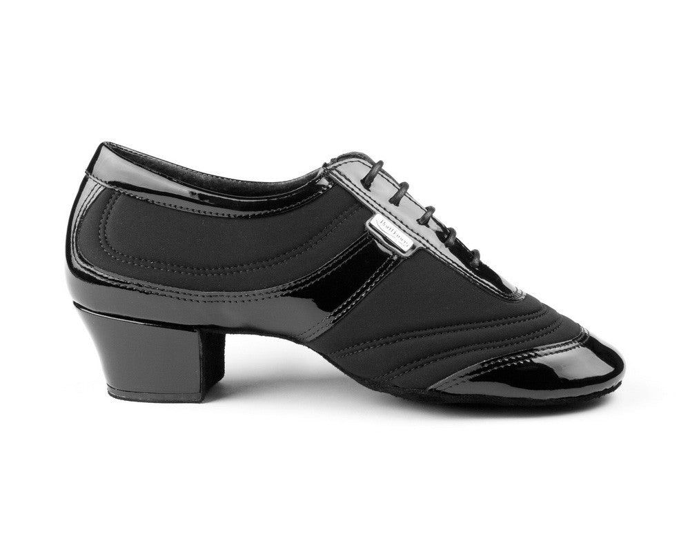 Portdance PD013 PRO Tanzschuhe: Schwarze Lycra/Patent-Schuhe mit kleinem Absatz, Schnürung, glänzend und formell.