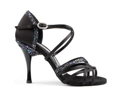 PD800 Net Tanzschuhe von Portdance: Schwarze Satin-Absätze mit überkreuzten Riemen und Glitzer für ein elegantes Aussehen.